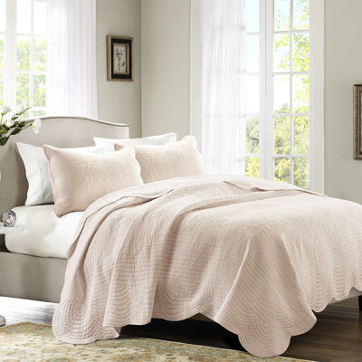Courtepointe très grand / très grand lit 3 pièces - rosé, bord festonné, microfibre douce, rembourrage 90% coton, bourre rosée