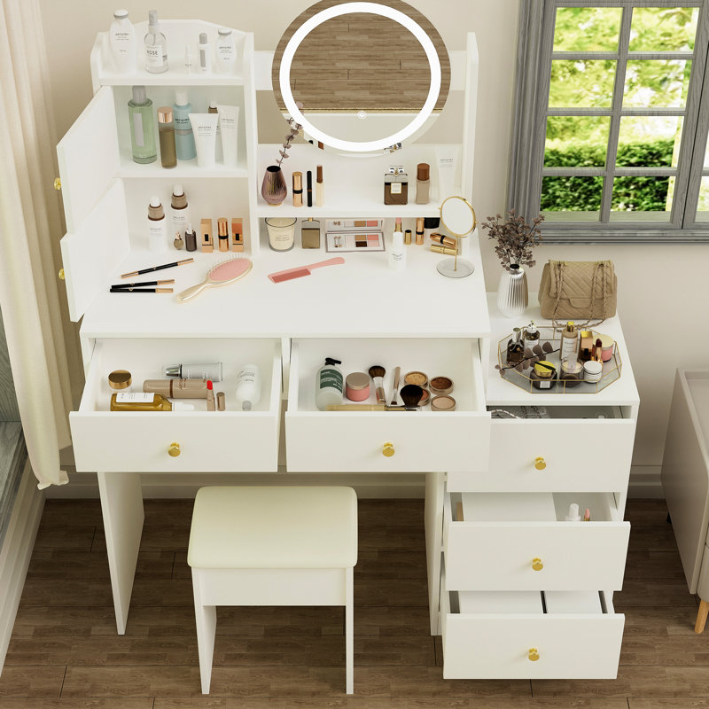 Meuble-lavabo blanc avec miroir et lumières