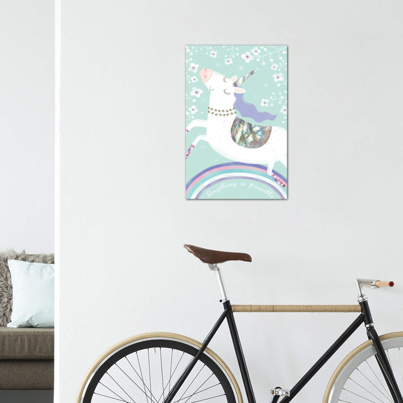 «Rainbow Unicorn» par Sophie Hanton - impression d'art graphique, H 26 po x l 18 po x 1,5 po, Toile tendue, Pas de tapis