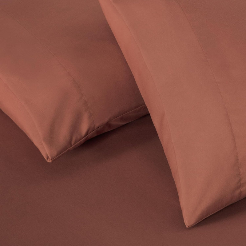 Southshore Fine Linens Vilano Springs Extra Deep Pocket 6-Piece Sheet Set, Ultra Soft Double-Brushed 110 GSM Microfiber Bedding, 21-Inch Deep Pocket, 4 Pillowcases, Queen, Sage Green