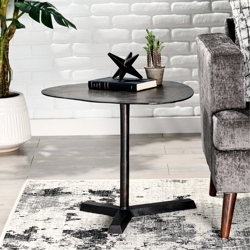 Table elliptique industrielle en aluminium avec texture en bronze brut et finition rouille