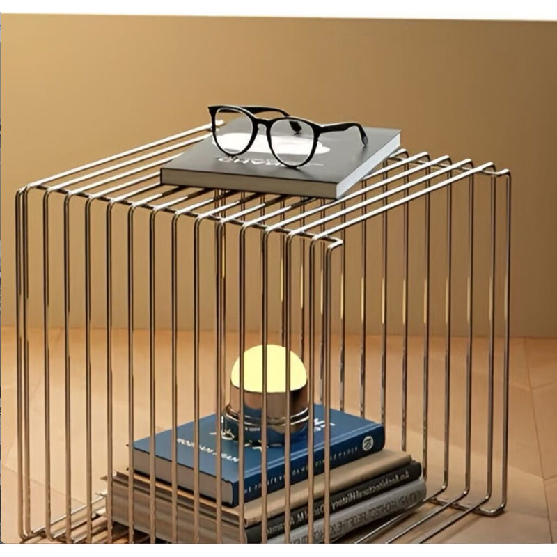 Modern End Table，Square Wrought Iron Sofa Side Table, Silver.