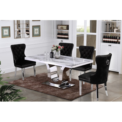 Ensemble repas pour 4 personnes Maciejewski