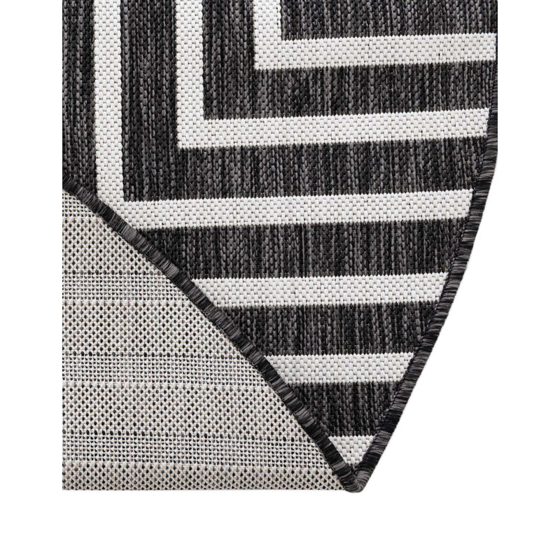 Geometric Indoor / Outdoor Rug, Round 6'1"