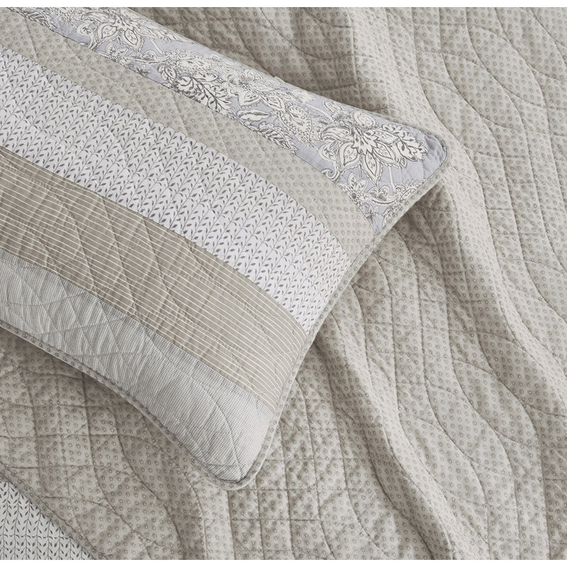 Gray Cotton Reversible Queen Patchwork Quilt Set