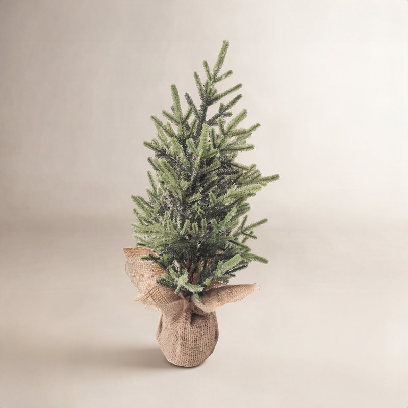 Arbre de Noël artificiel pin givré avec base en jute Real Touch - 16,5 po