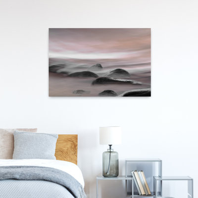 «Silent Stones», art mural marin minimaliste contemporain