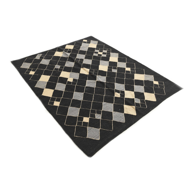 Noe Black Rug