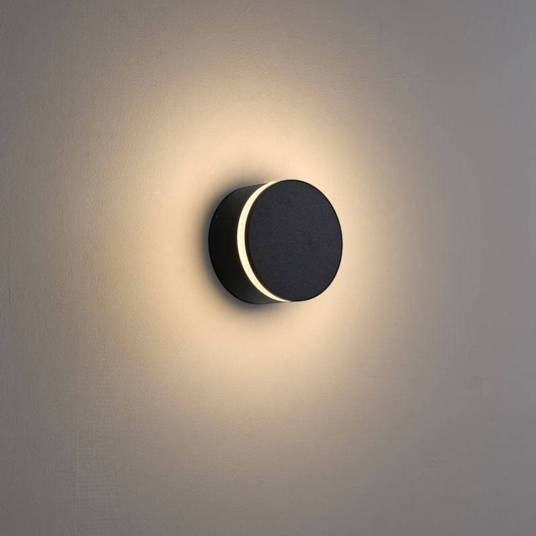 B&Q -  Ultrabeam Round Black Outdoor Led Wall Light 4 Watt Led 400 Lumen Dia. 102mm - Image 3