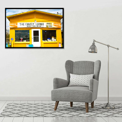  «The Family Lounge», art mural encadré par Sydney A. Foster | Série 2019 - West Montgomery, site d'intérêt près du sentier Selma