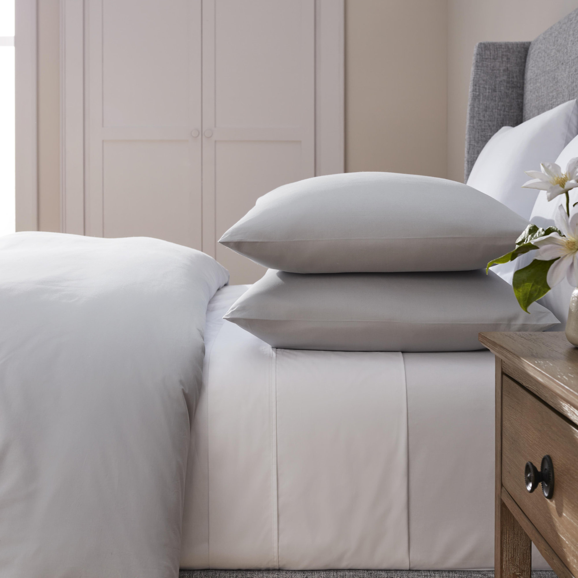 Coyer Classic Cotton Percale Pillowcase Set, Soft Gray, Standard - 2 Standard Pillowcases