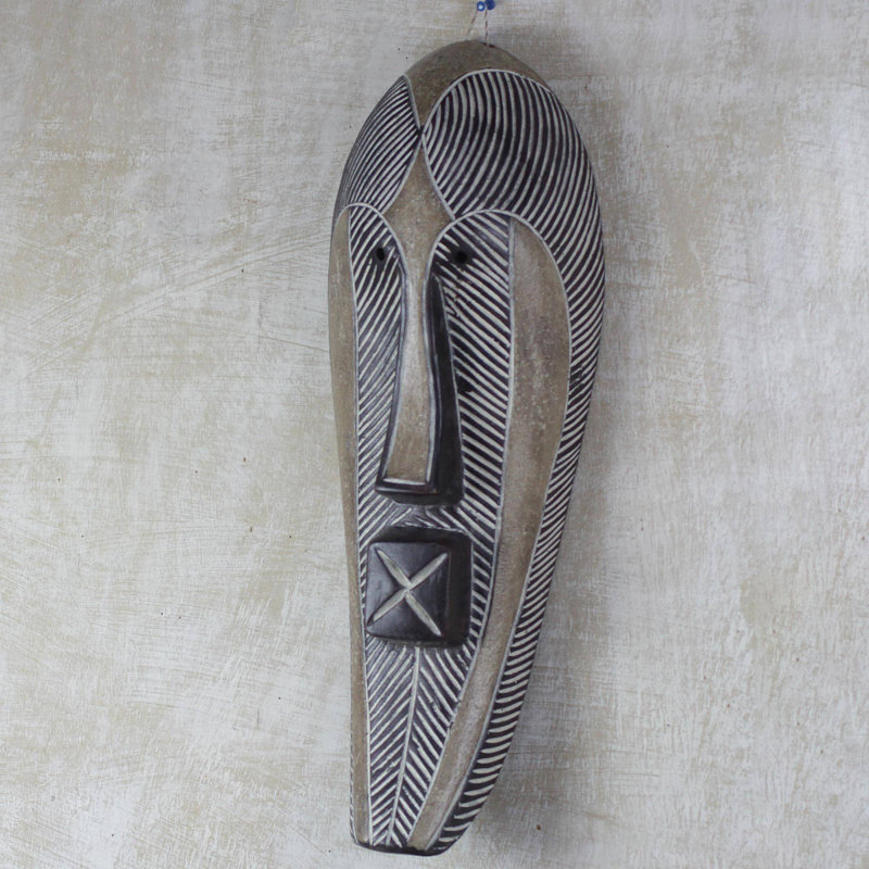 Masque en bois africain songye man