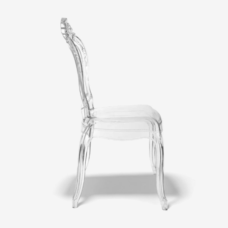 Chaise Ishanti