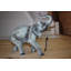 Éléphant avec coffre - Statue - Taille: L 13,5 po x l 5 po x H 12 po.