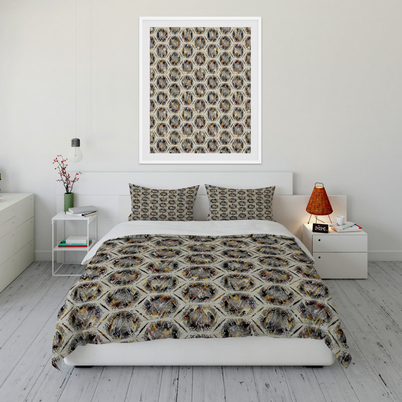 Polyester Geometric Shapes Comforter Set, King Comforter + 2 King Pillowcases