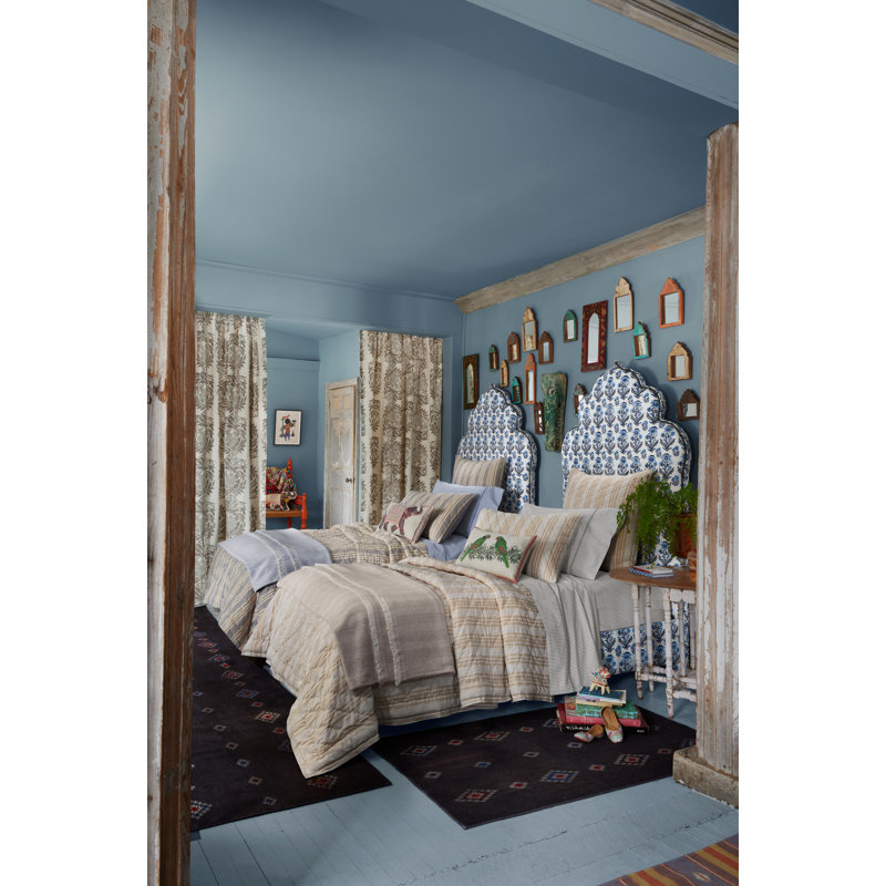 Darika Indigo  - King Quilt