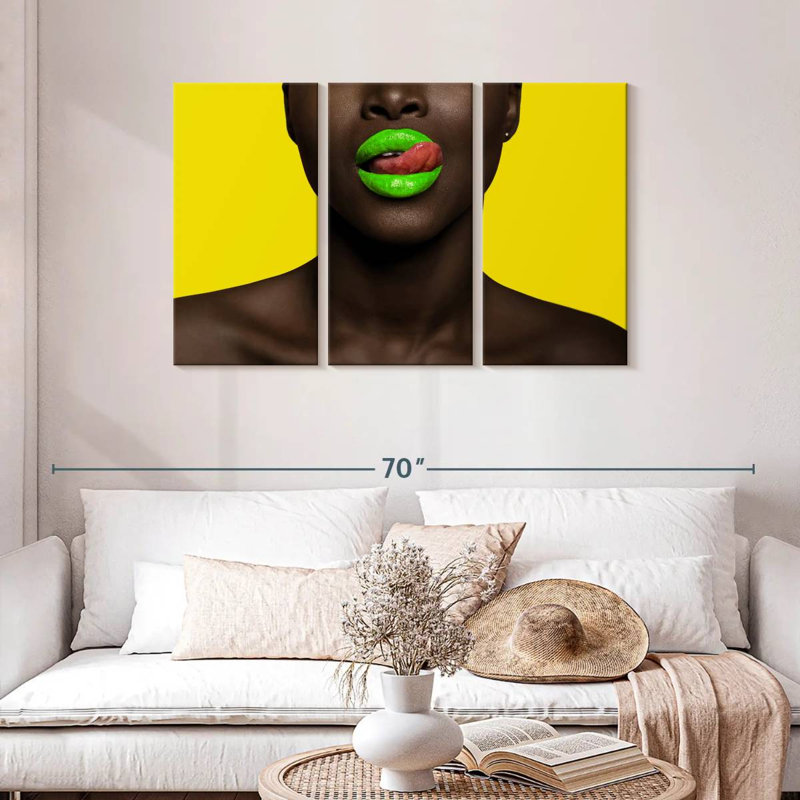 Sexy Green Lips, 28" H x 45" W