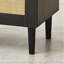 Buffet moderne à portes en rotin avec tablettes réglables et rangement spacieux