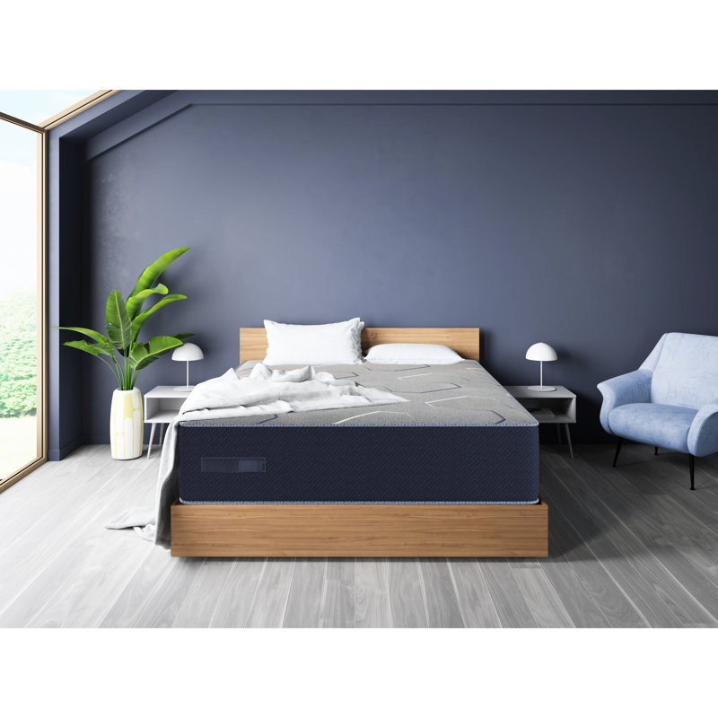By Mattress, King - Fermeté et soutien avec matelas en mousse viscoélastique gélifiée. Technologie de refroidissement à changement de phase pour un confort optimal. Gen Ii Foam. Support central amélioré à ressorts ensachés individuellement. Bleu marine.