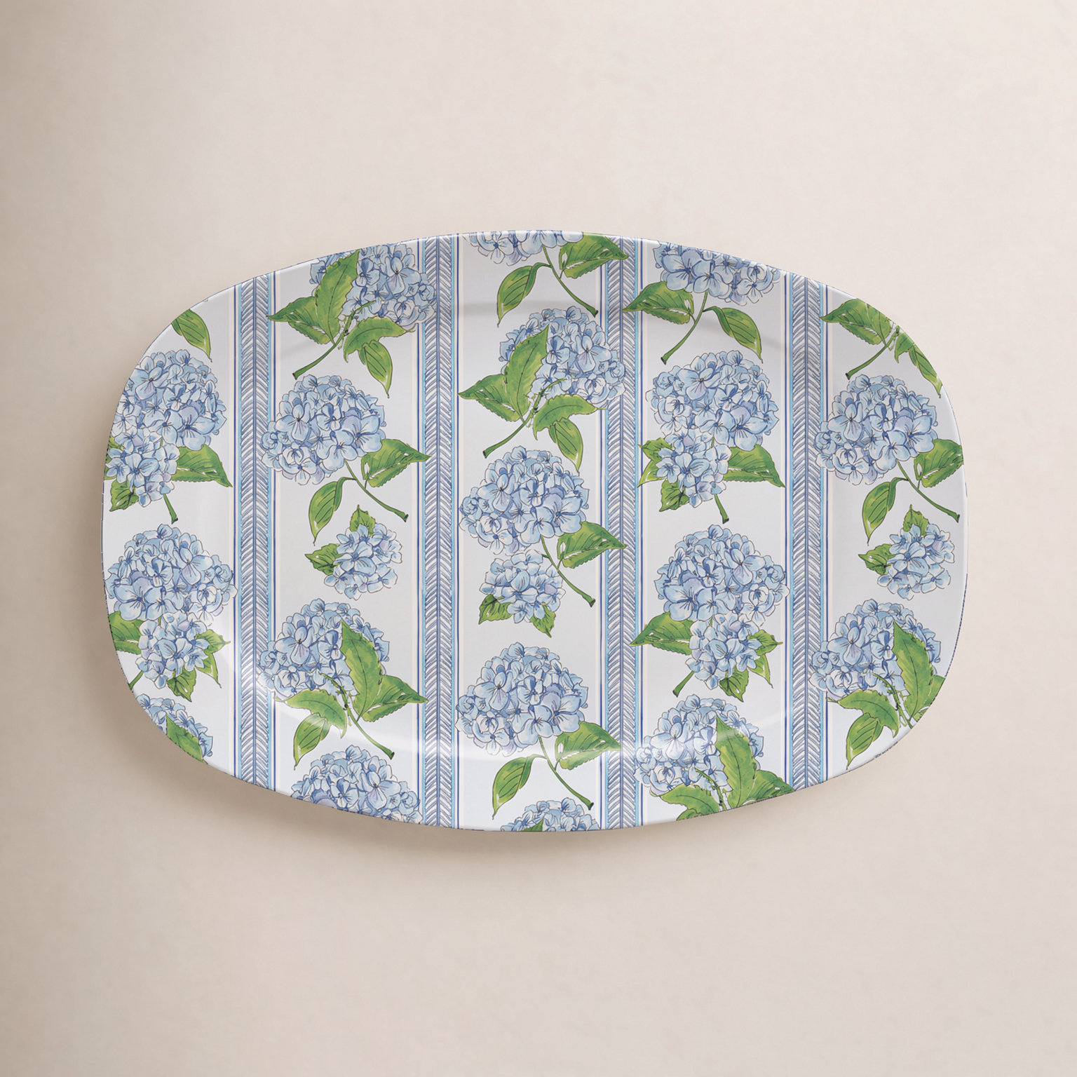 Traychic Oval Resin Platter
