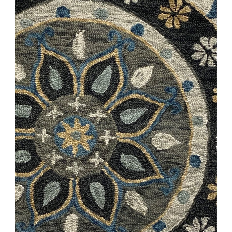Hand Tufted Wool Floral Indoor Rug, Runner 2'3" x 6'9"