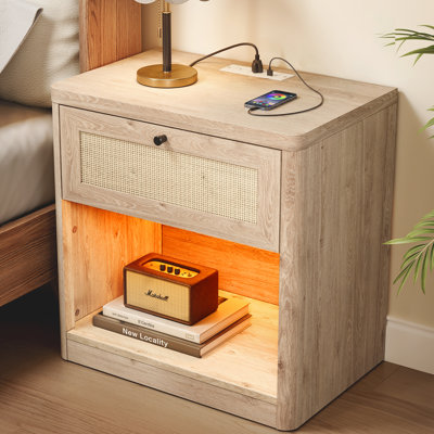 Table de chevet l 21,7 po