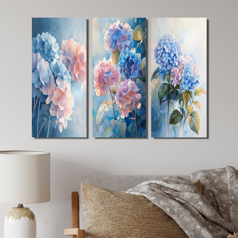 Hortensias dans la lumière du matin I - Collection de décorations murales hydrangées, Toile tendue, H 28 po x l 36 po