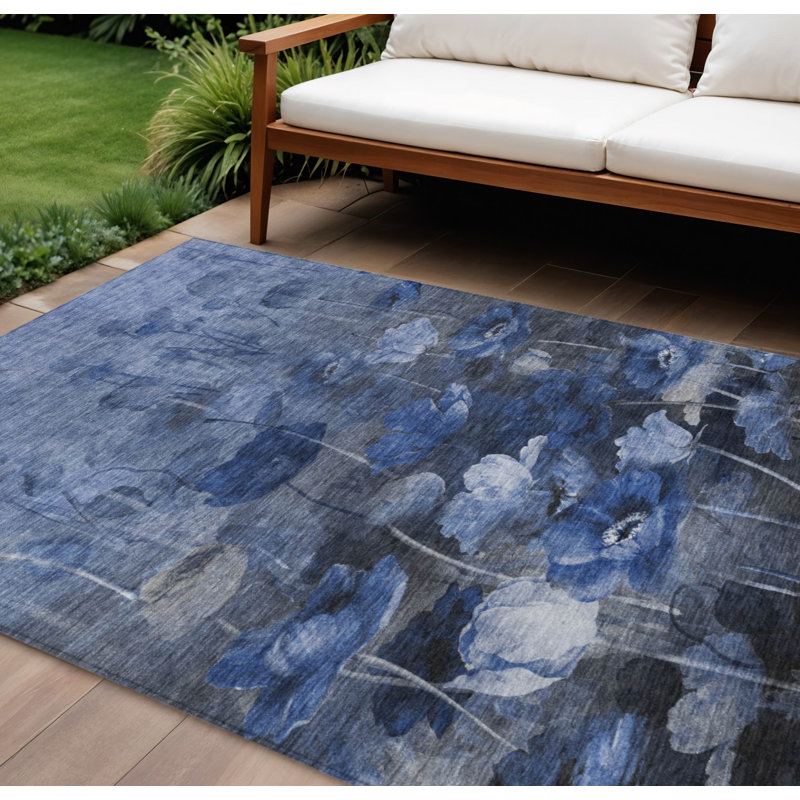Tapis intérieur lavable floral bleu marine et denim 9 pi x 12 pi HomeRoots