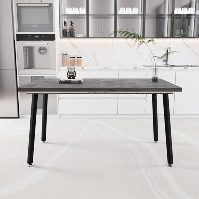 Table de salle à manger de cuisine moderne extensible de 55,12 à 70,87 po, table de salle à manger rectangulaire en bois aggloméré pour 4 à 6 personnes, style industriel médiéval, avec pieds en métal noir, convenant à la maison et à la cuisine (gris)