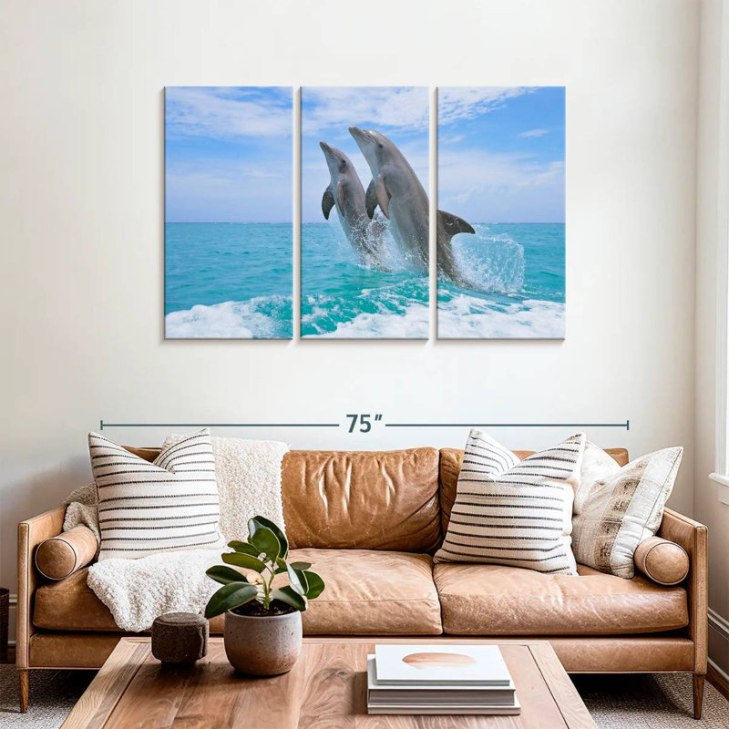 Bramph dauphins jouant en mer, H 36 po x l 57 po