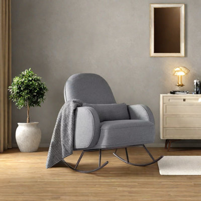 Chaise berçante ergonomique en pin