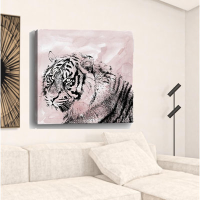 «Pink Crouching Tiger», art mural sans cadre