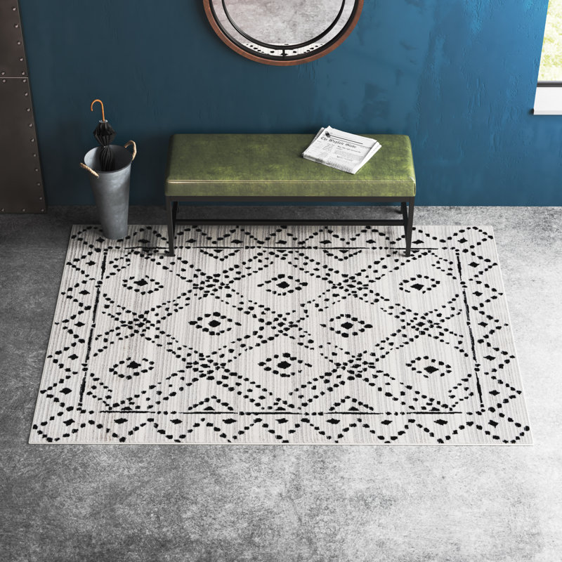 Josalina Geometric Indoor Rug, Rectangle 5' x 7'