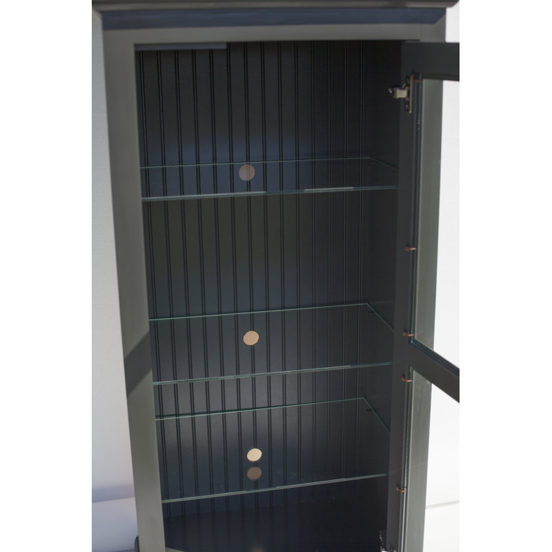 Cabinet stéréo, Minerai de fer