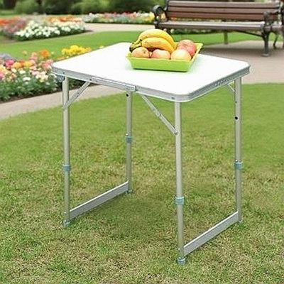 Table de camping portable