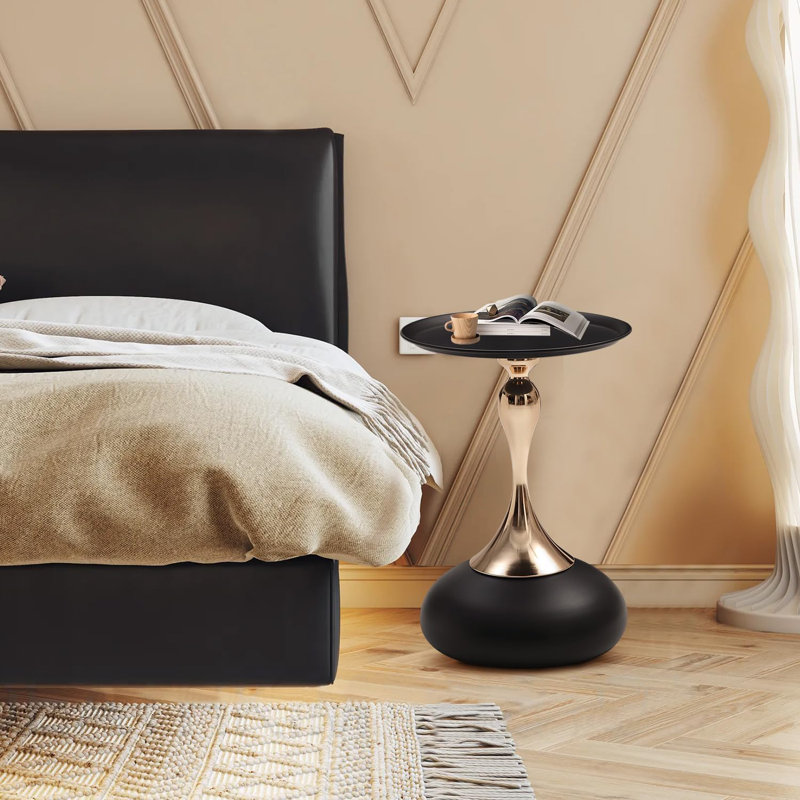 Modern Corner Accent Table Metal Round Unique End Tables Side Table, Black/Gold