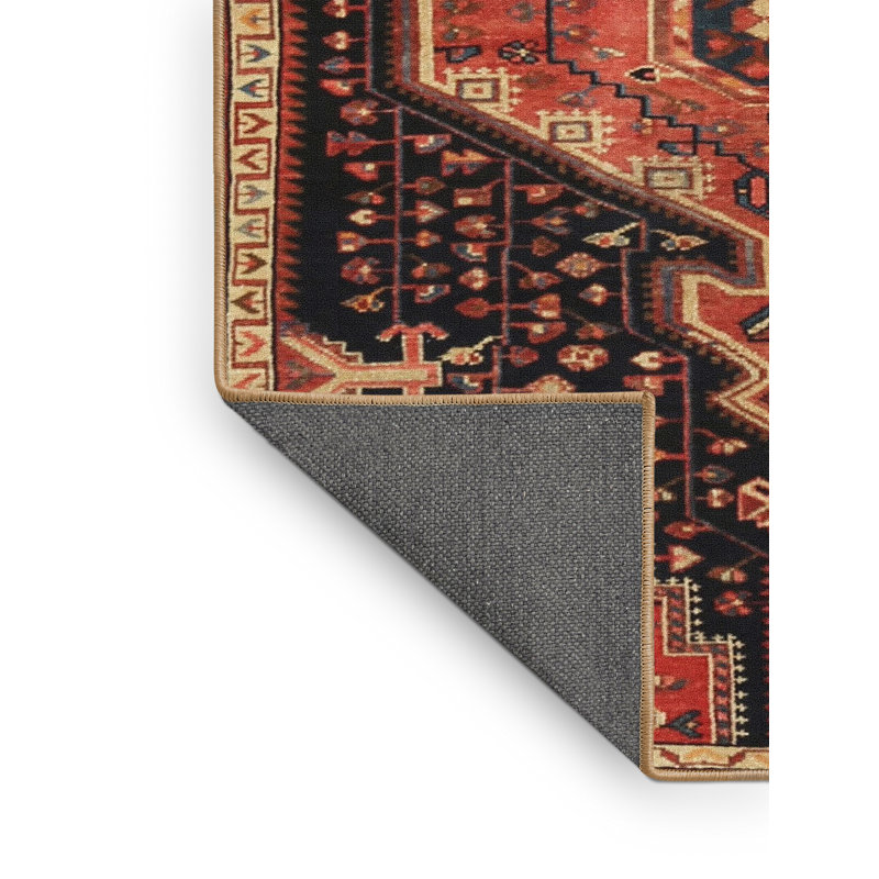 Tapis traditionnel rouge / noir / crème, Rectangle 5 pi x 7 pi