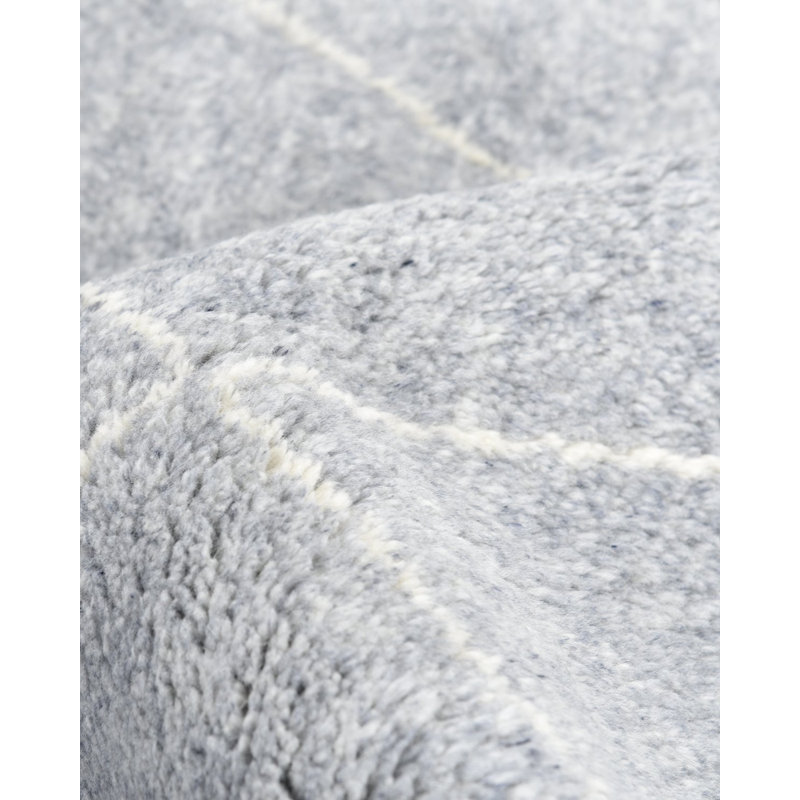 Wallis Moroccan Area Rug in Gray, Rectangle 5' x 8'