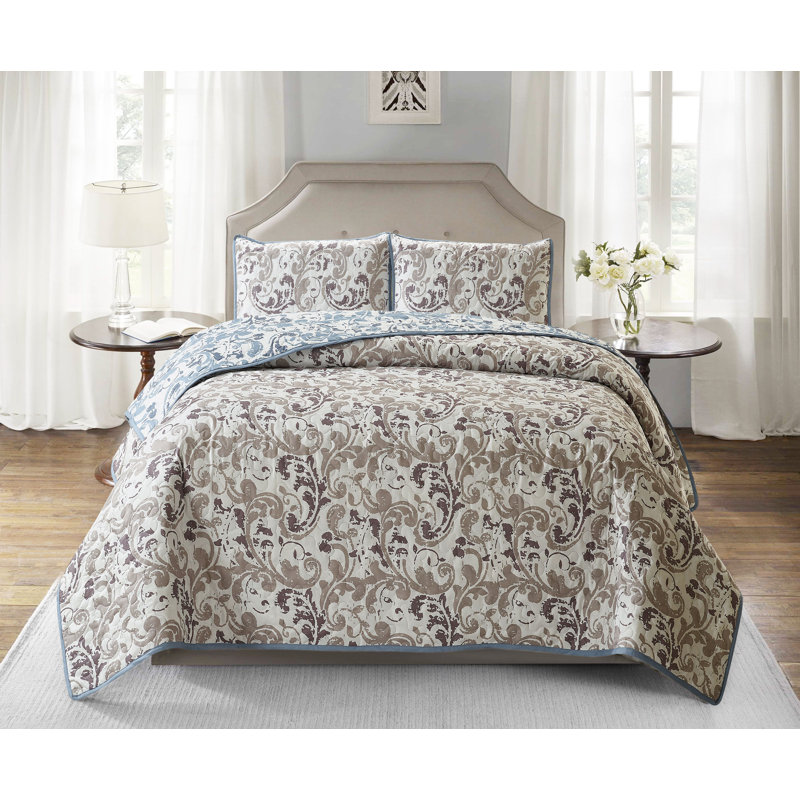 Solway Polyester Damask Quilt, Full/Queen Quilt + 2 Shams