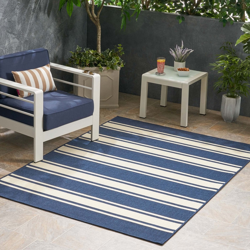 Navy Rectangle Polypropylene 5'3" X 7' Rug