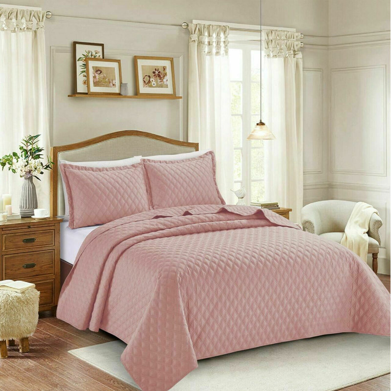 Bernet Polyester Geometric Shapes Bedspread with Pillowcases, Blush Pink, 185 x 240 cm Bedspread - 2 Pillowcases
