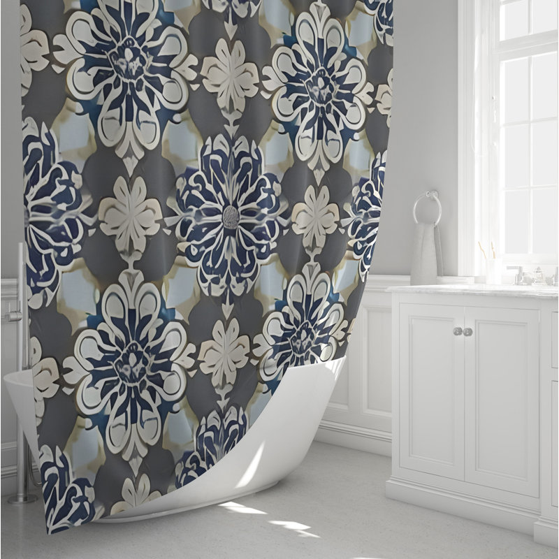 Rideau de douche Conchetta, H 93 po x l 70 po
