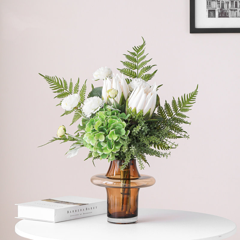 Décoration de bouquet simulé