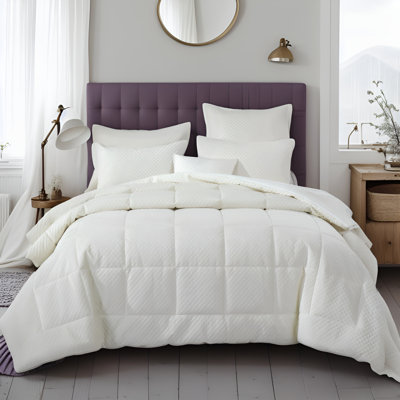 Luxury Serene Slumber Luxe Quilted White Comforter Set