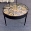 Table de bout en forme d'horloge rétro Morden