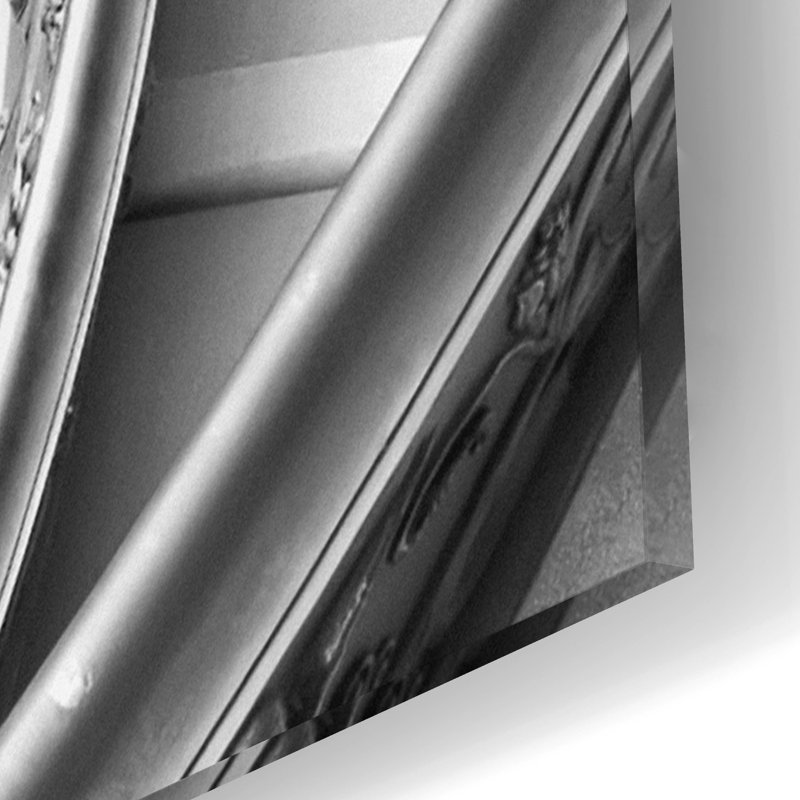 «Spiral Staircase No. 1» par Photoinc Studio, art mural en verre acrylique, H 12 po x l 12 po x P 0,13 po