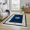 Tapis oriental oriental en saphir bleu marine beige à motif de médaillons traditionnels