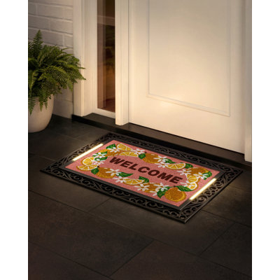 Baytown avec lumières DEL, tapis de porte d'entrée - tapis de bienvenue activé par la pression, toutes saisons, paillasson d'extérieur en fibre de coco 18 x 30, sans fil 3AA, arrêt automatique, 38 po x 26,5 po