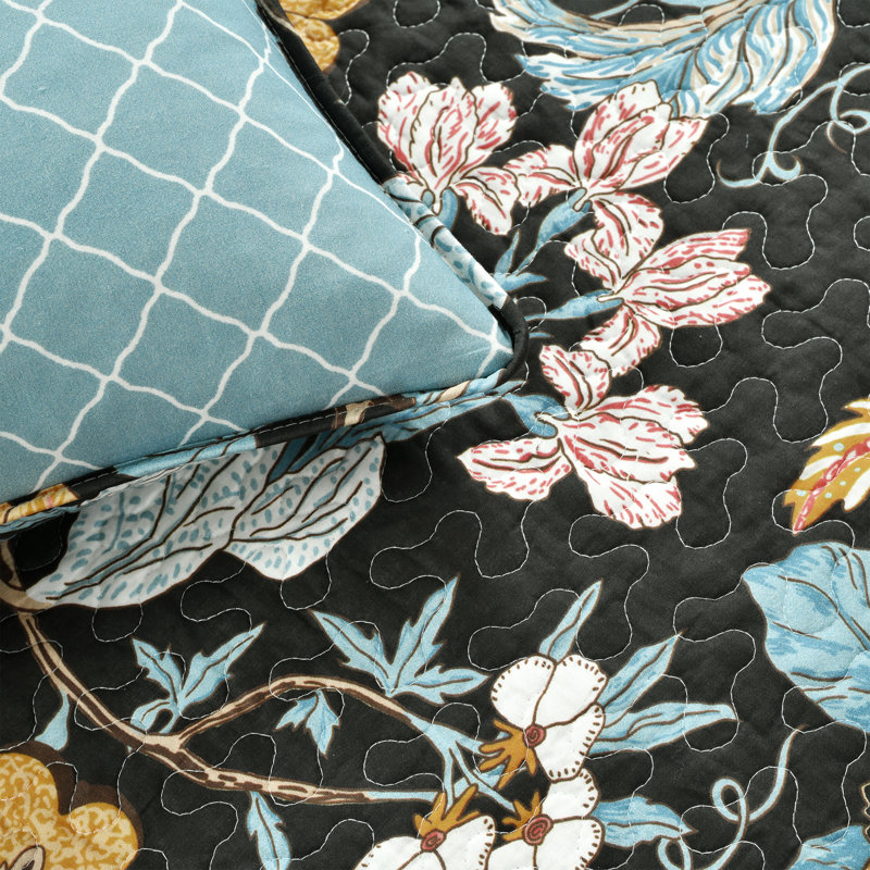 Sydney Full Black and Blue Cotton Reversible Quilt Set
