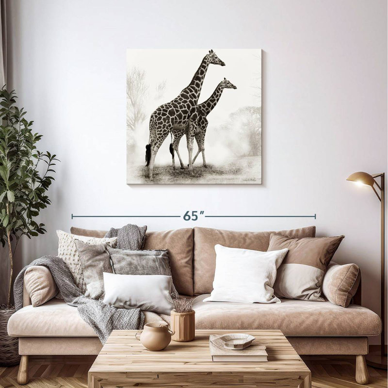 Brampt Wandering Giraffe, 36" H x 36" W